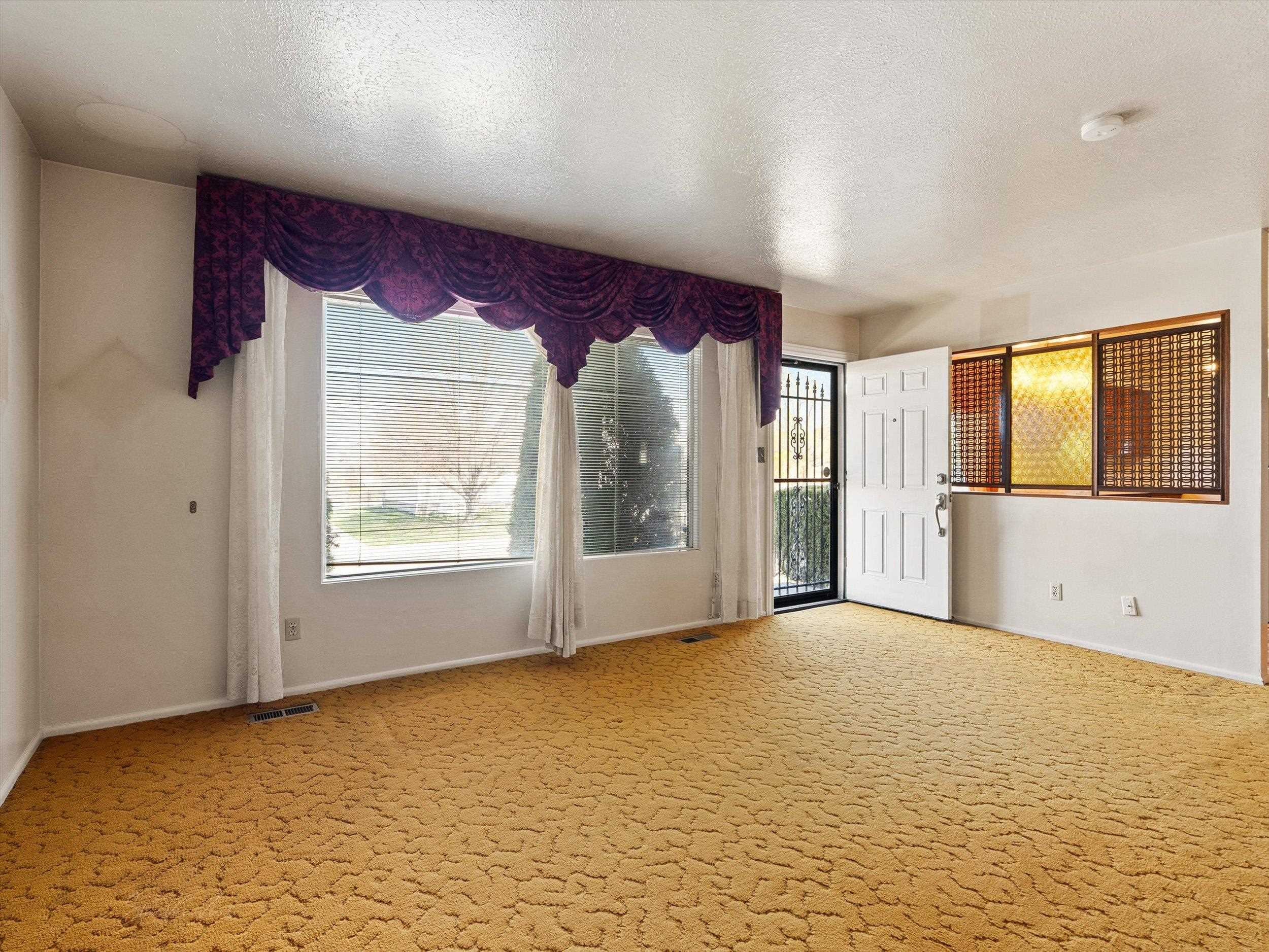 1323 E Alameda Road, Pocatello, Idaho image 9