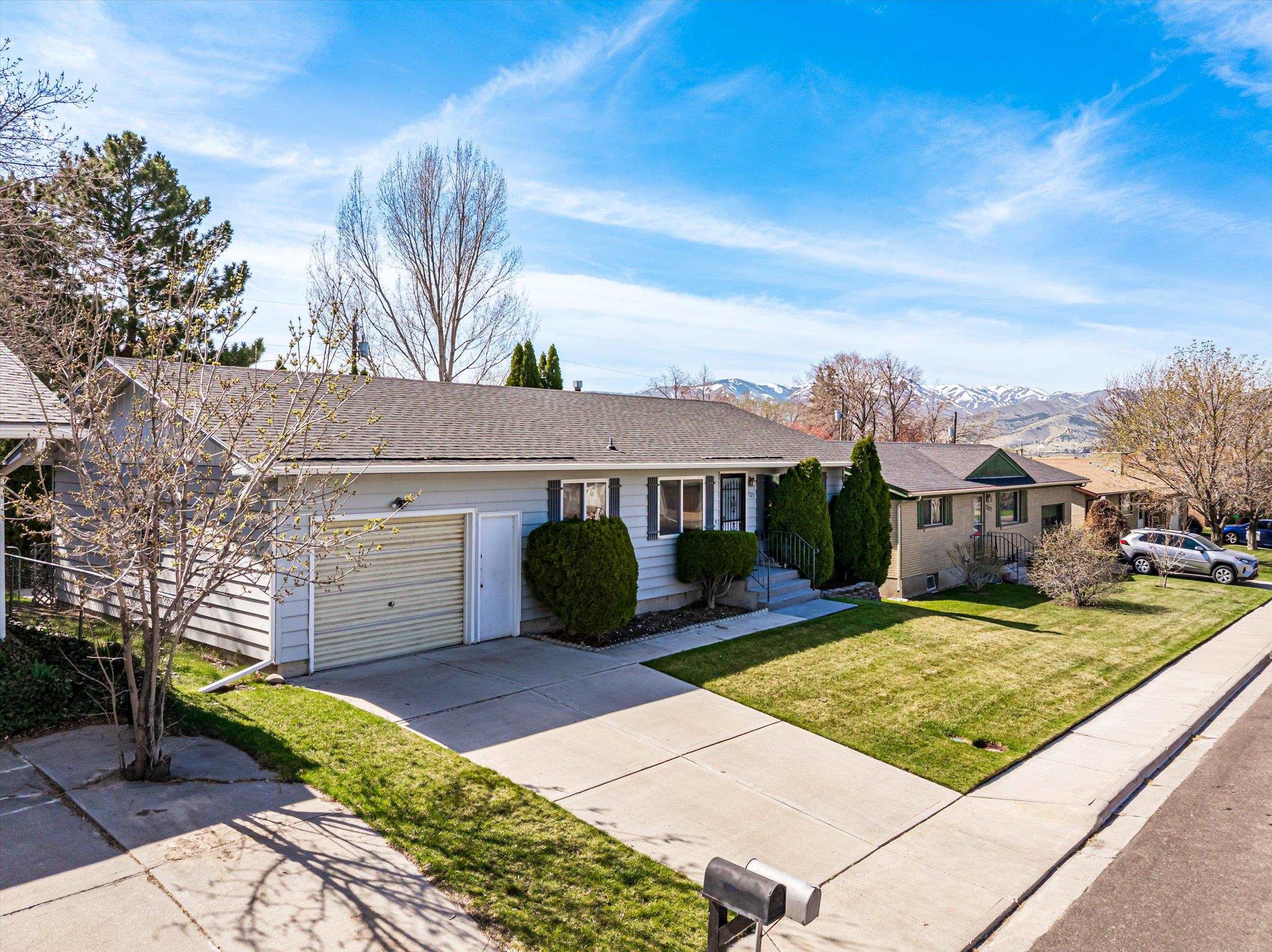 1323 E Alameda Road, Pocatello, Idaho image 3