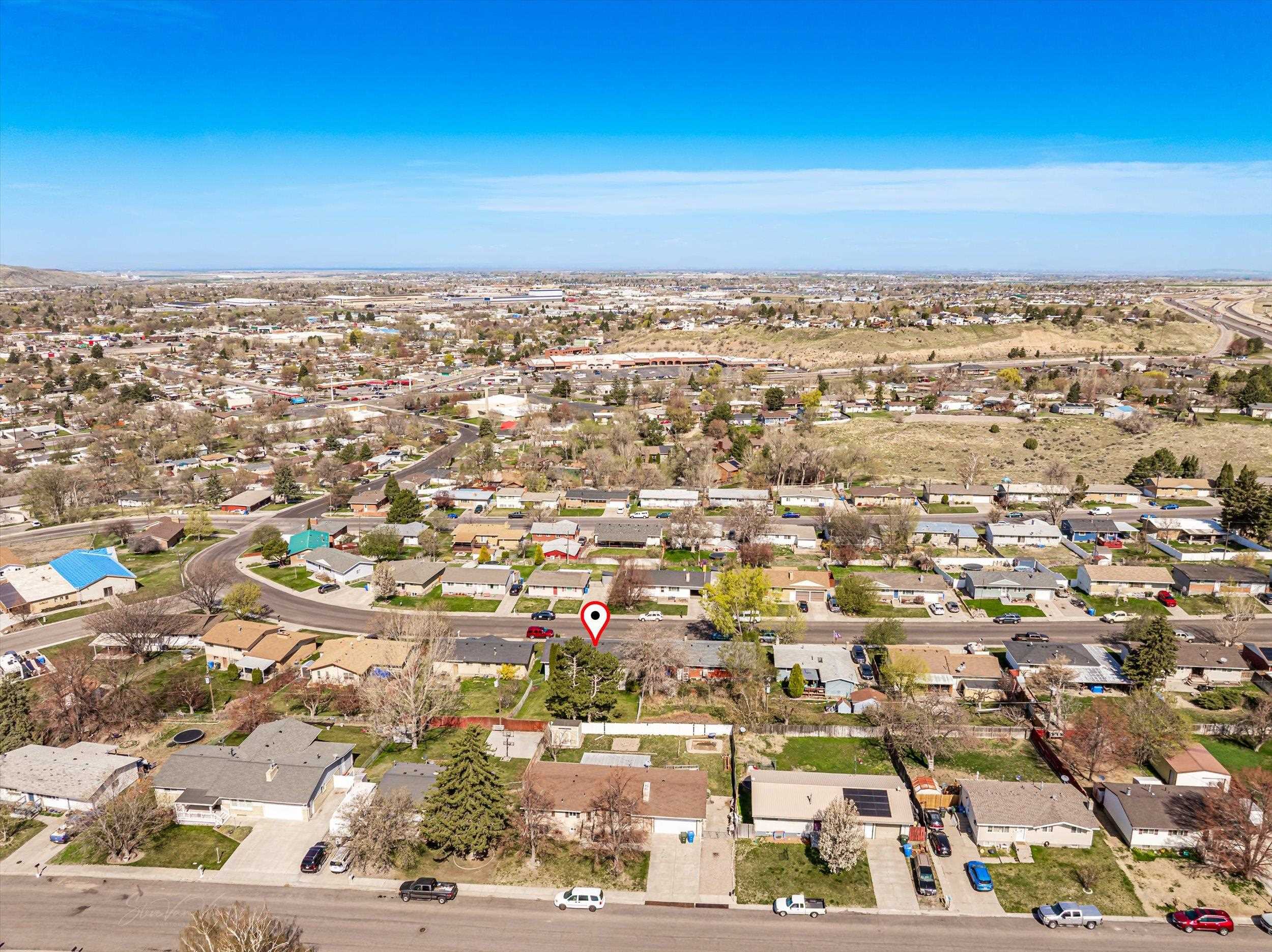 1323 E Alameda Road, Pocatello, Idaho image 6