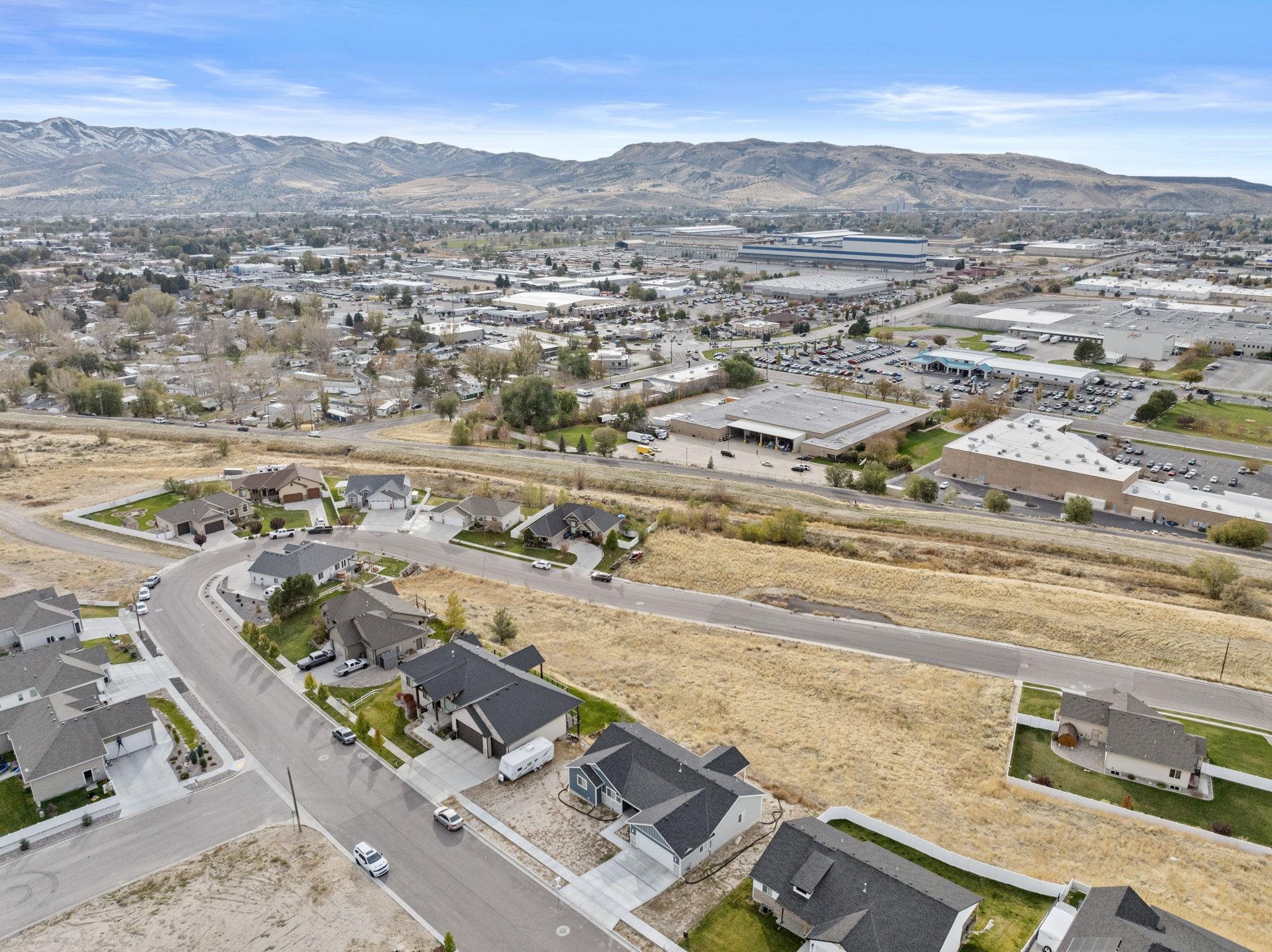 1114 Dolostone, Pocatello, Idaho image 36