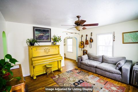 Photo of 1221 E Fremont St, Pocatello, ID 83201 (MLS # 581808)