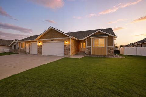 Photo of 819 Lucy Ln, Pocatello, ID 83202 (MLS # 580530)