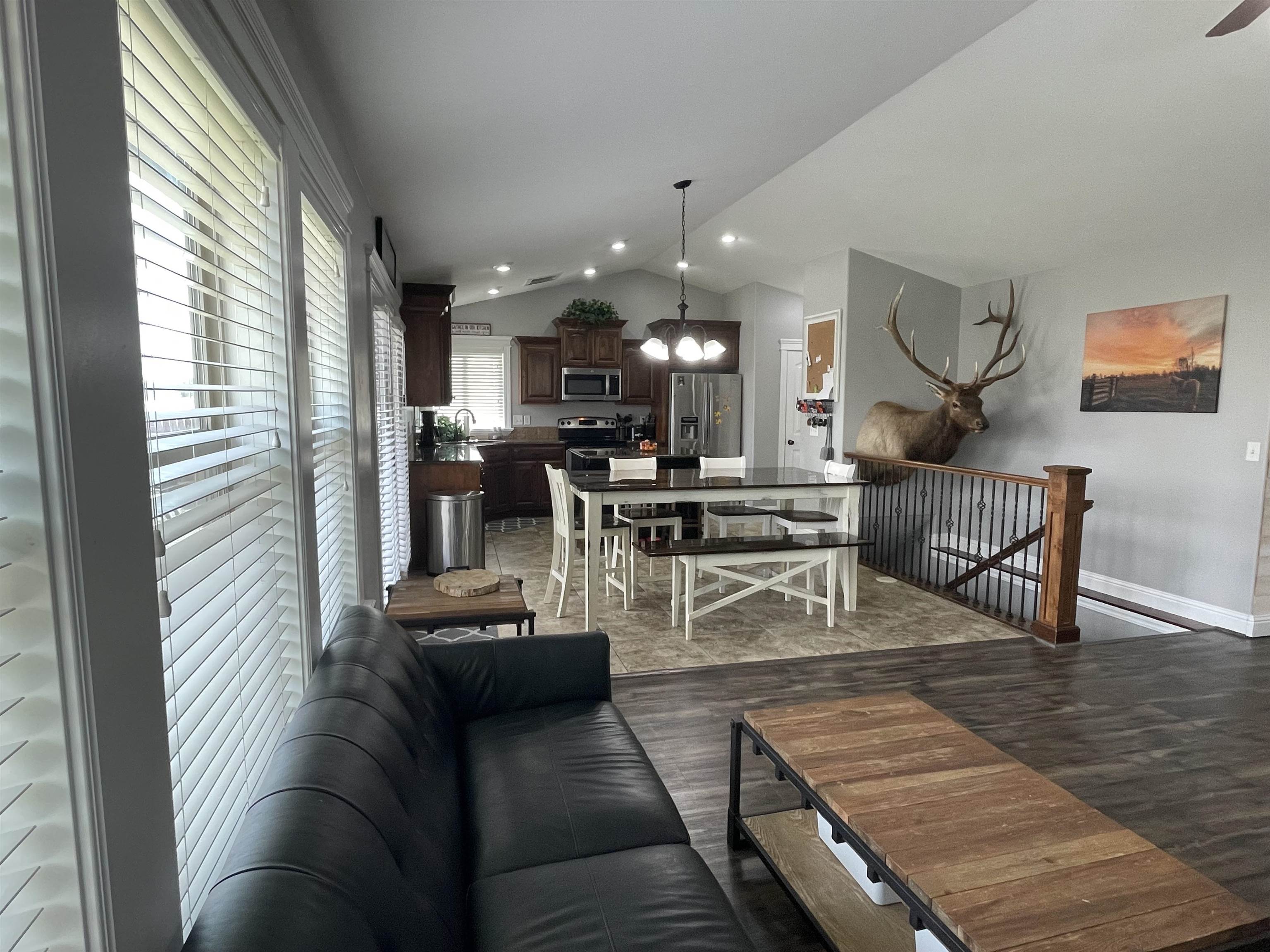 2185 Lawrence Lane, Blackfoot, Idaho image 8