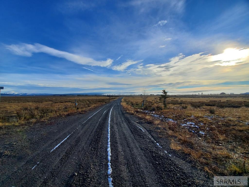 3380 Eagles View Rd, Island Park, Idaho image 33