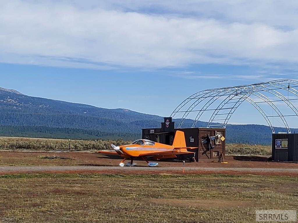 3380 Eagles View Rd, Island Park, Idaho image 10