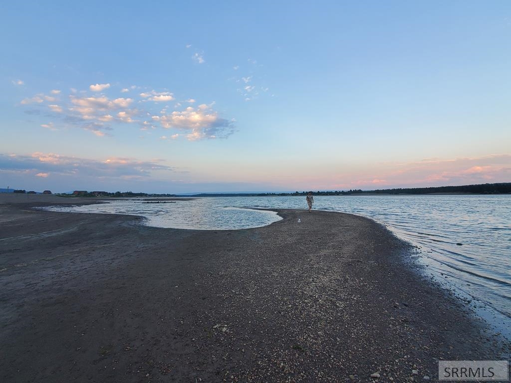 3380 Eagles View Rd, Island Park, Idaho image 16