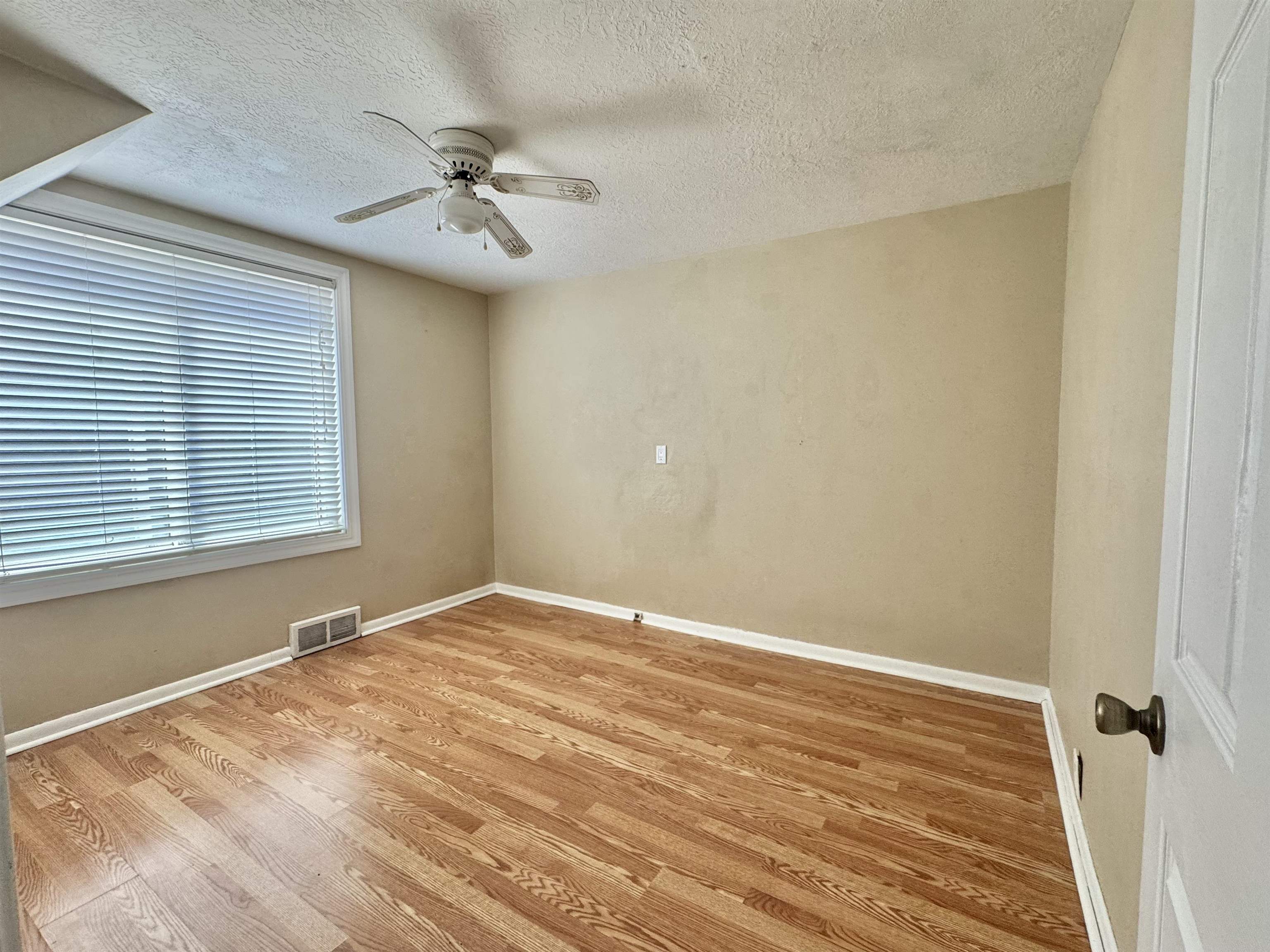 624 N 12th, Pocatello, Idaho image 9