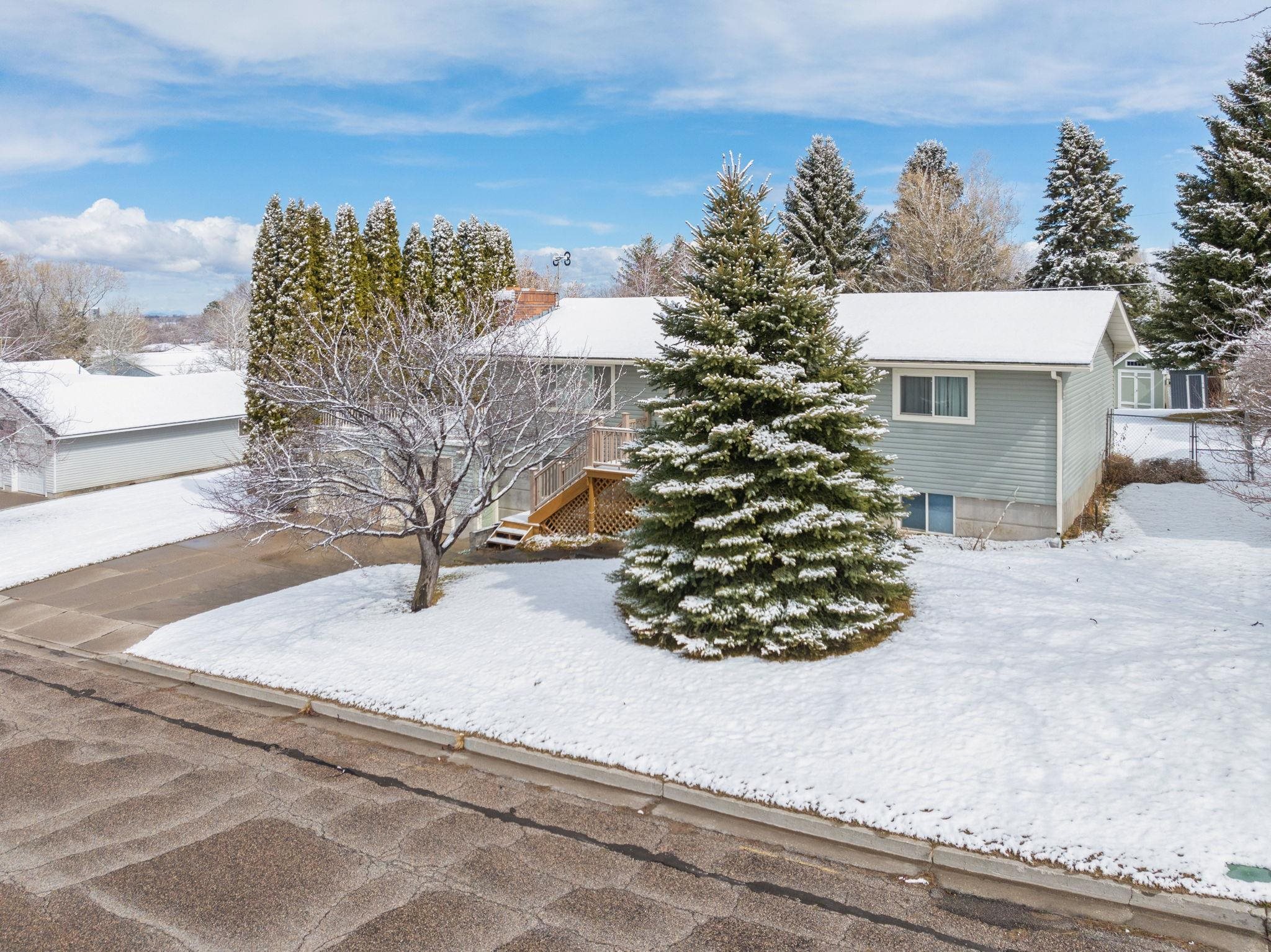 537 E Park St, American Falls, Idaho image 45