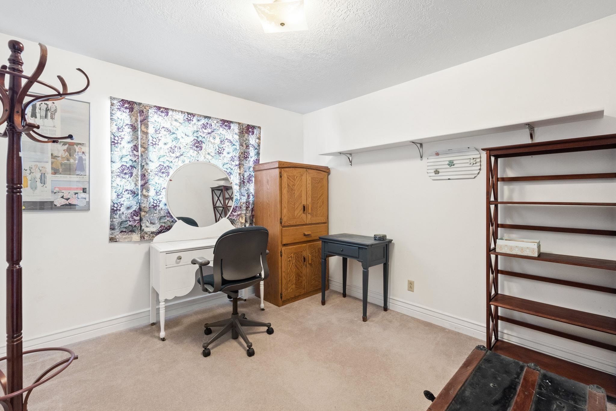 537 E Park St, American Falls, Idaho image 23
