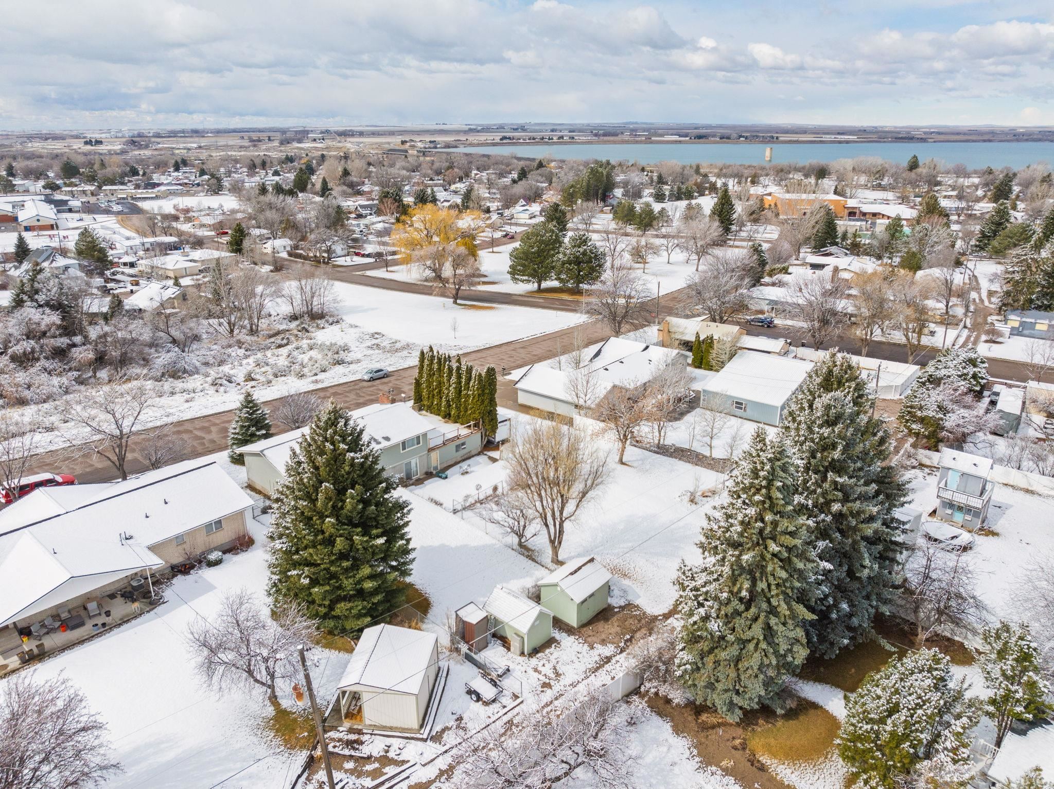 537 E Park St, American Falls, Idaho image 38