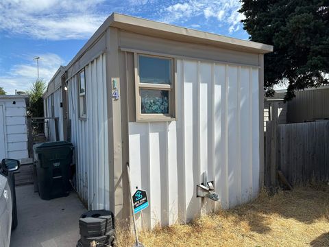 Photo of 450 W Griffith #14 Rd, Pocatello, ID 83201 (MLS # 583108)