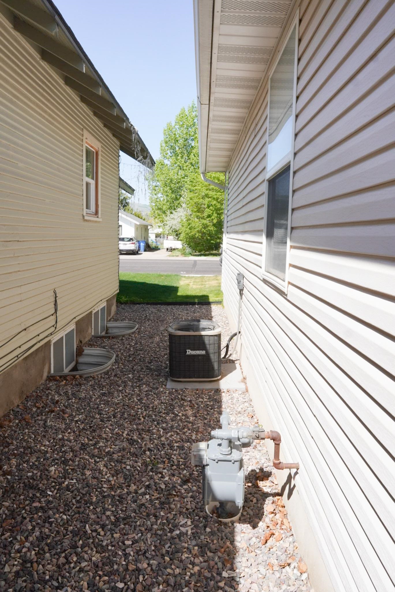 705 E Walnut St, Pocatello, Idaho image 19