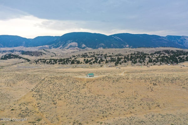 2 HAWK RIDGE RD, BUFFALO, WY 82834 - Image fecd64d0becc4d6af8d57cf8c9d60d93/685192611