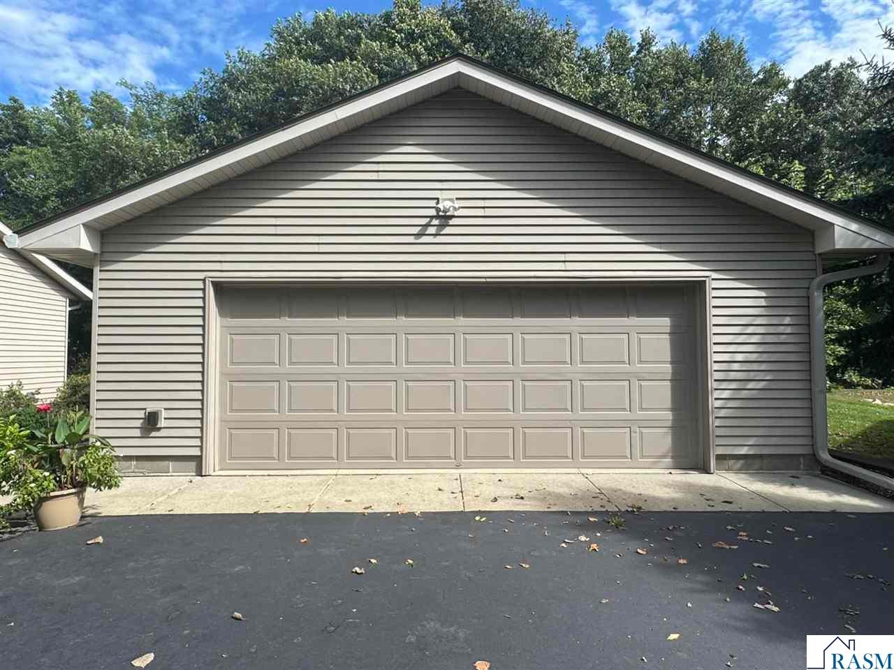 142 Jacks Drive