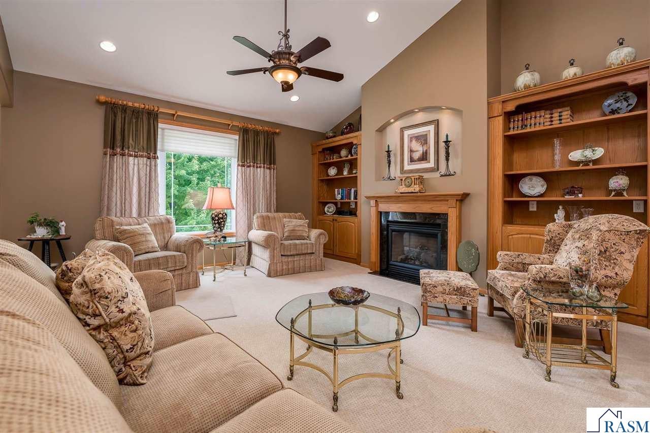 117 Grovebrook Drive