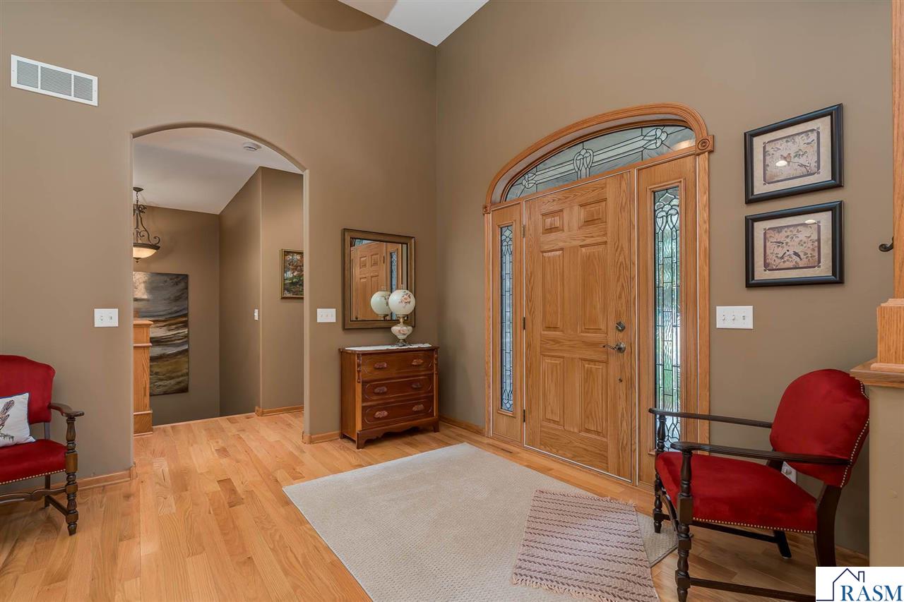 117 Grovebrook Drive