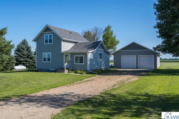 97 4TH ST, PEMBERTON, MN 56078 - Image 1cd2b834bdd7a1b8fc88abf018abc657/1463977048