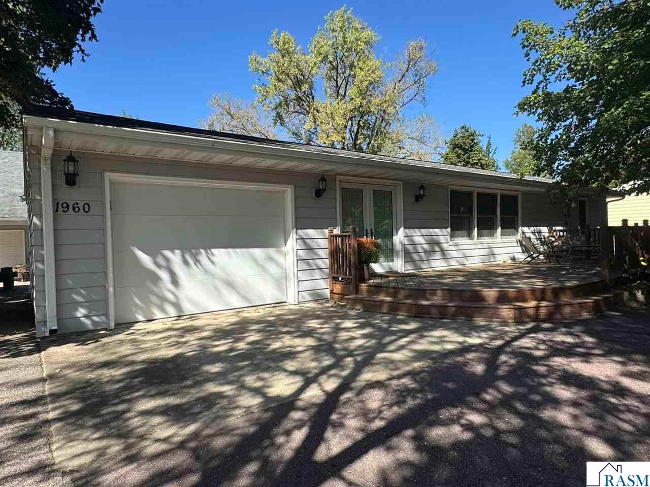 Photo 1 of 40 — 1960 Cottonwood Lake Drive, Windom, MN 56101