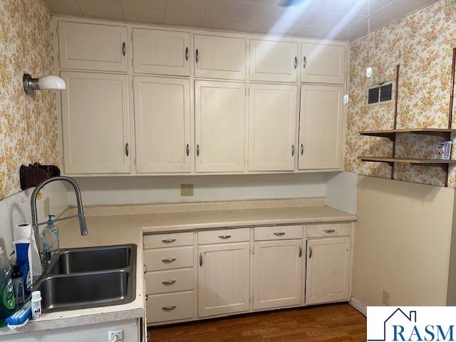 702 S 3RD Street