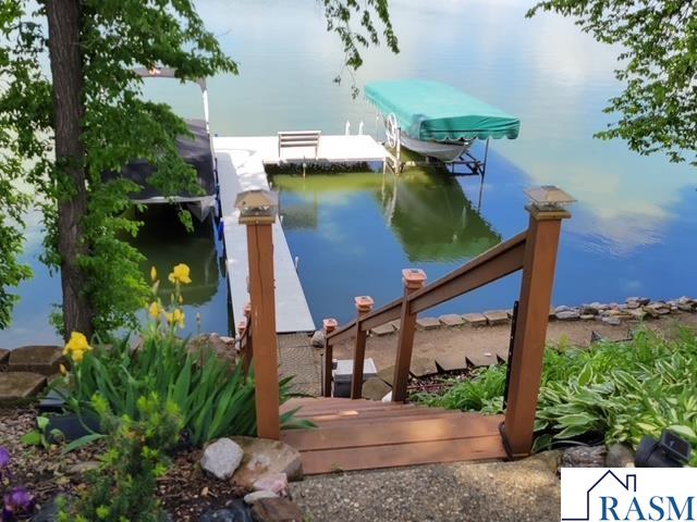 237 N Duck Lake Avenue
