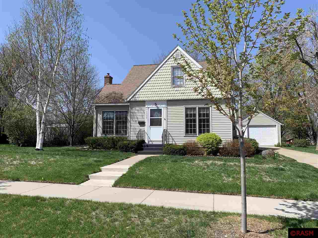 Photo 1 of 26 — 1009 N 8th Avenue, St. James, MN 56081