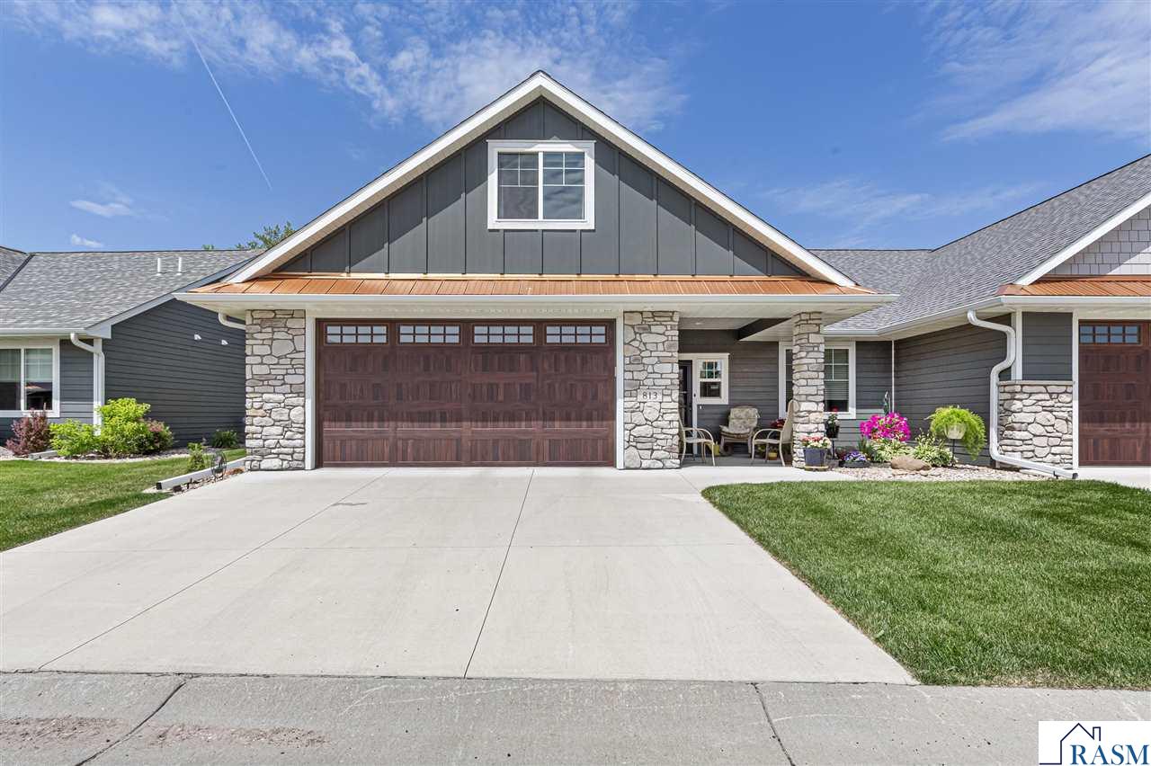 Photo 1 of 17 — 813 Tranquility Trail, Mankato, MN 56001