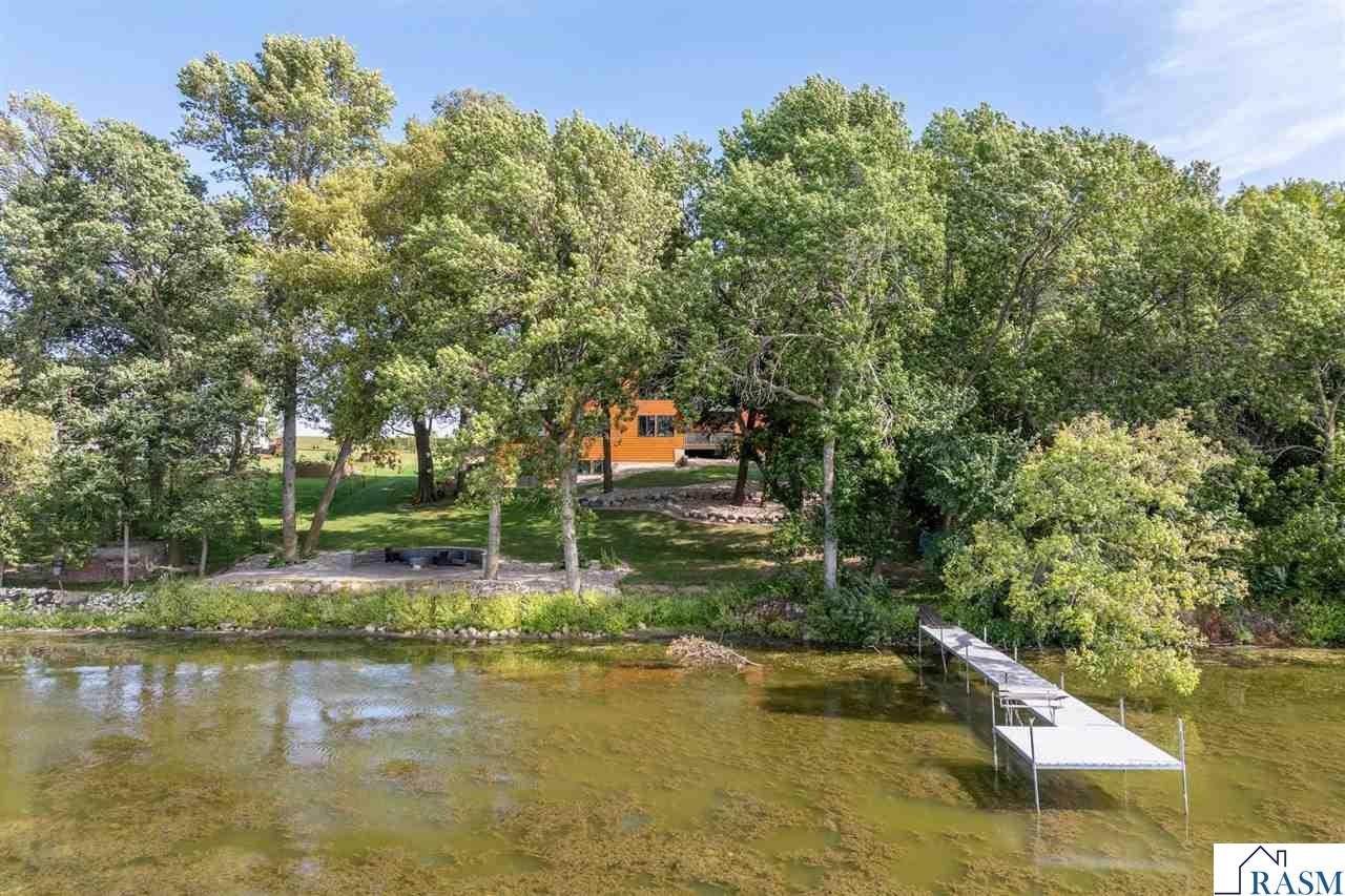 26047 Island Road