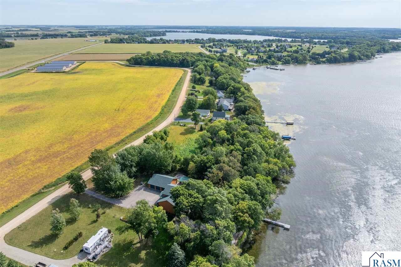 26047 Island Road