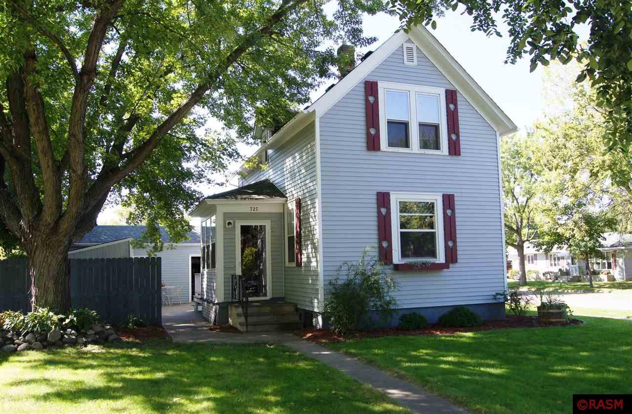 Photo 1 of 17 — 727 N Franklin, New Ulm, MN 56073