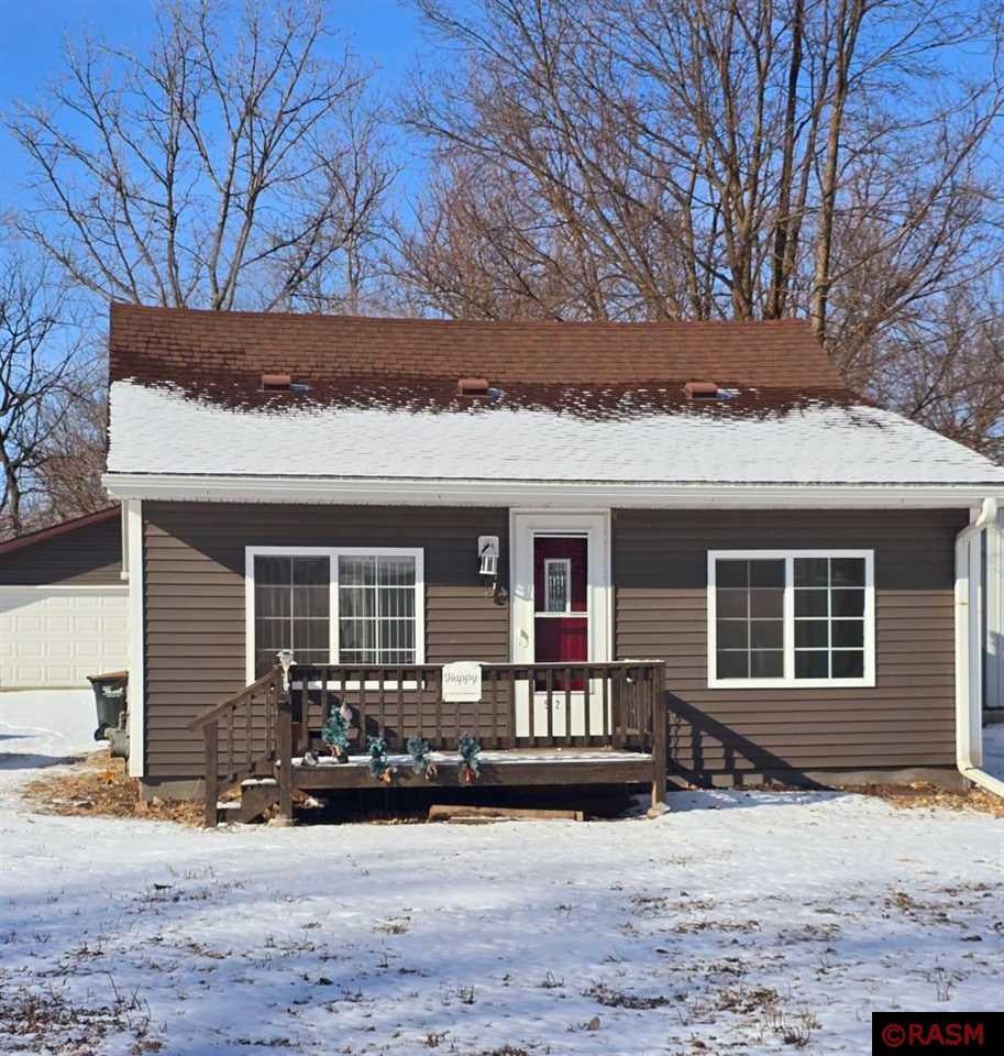 Photo 1 of 19 — 521 N 1st Street, Waterville, MN 59096