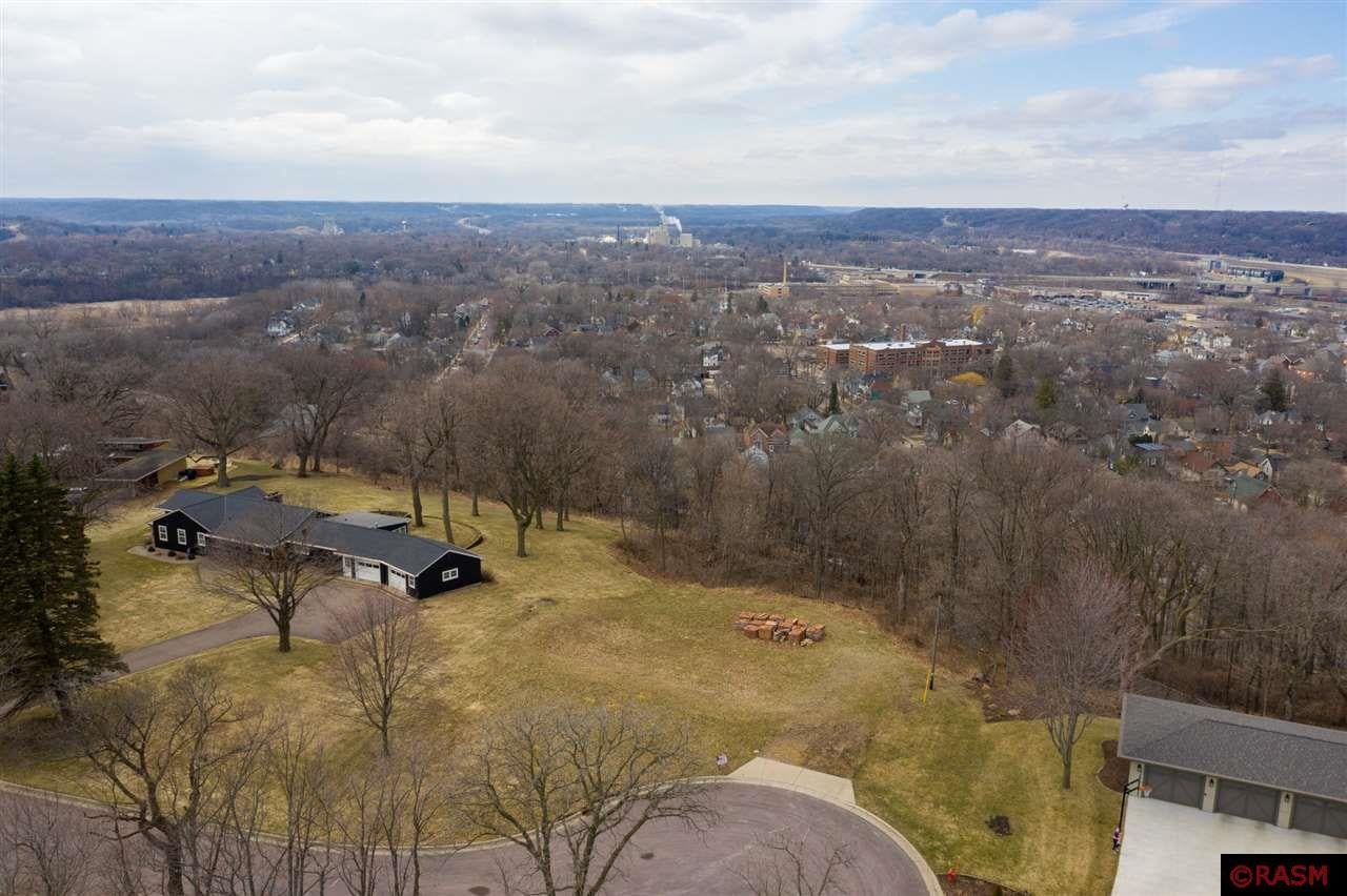 Photo 1 of 11 — 26 Sumner Hills Road, Mankato, MN 56001