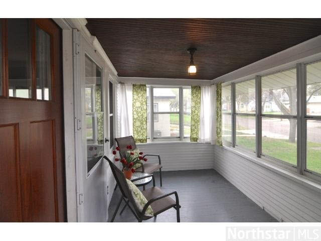 Photo 1 of 17 — 1896 Margaret Street, MN 55119
