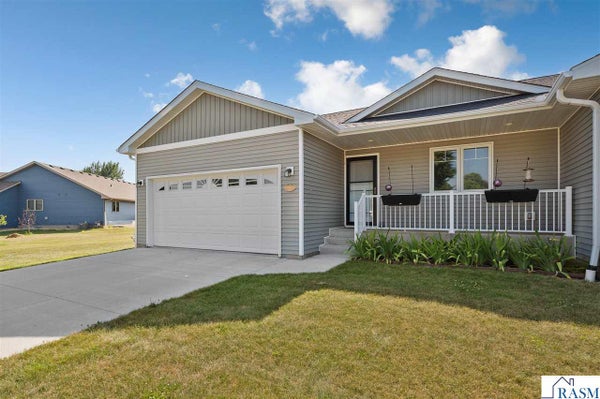 611 MARIDEAN BLVD, LAKE CRYSTAL, MN 56055 - Image 9f96dfc882e3eefa2c2a5fb48a7d6dd4/3984730826