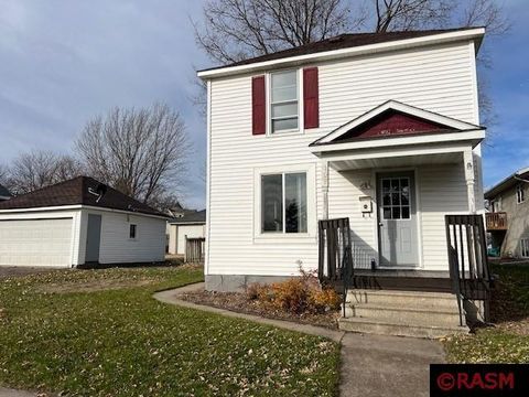106 S 5th St, St. Peter, MN 56082 - #: 7033773