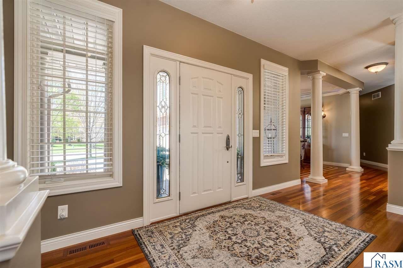 233 Woodhill Court