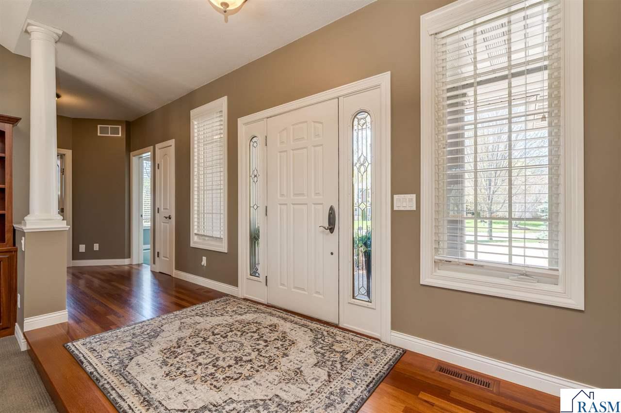 233 Woodhill Court