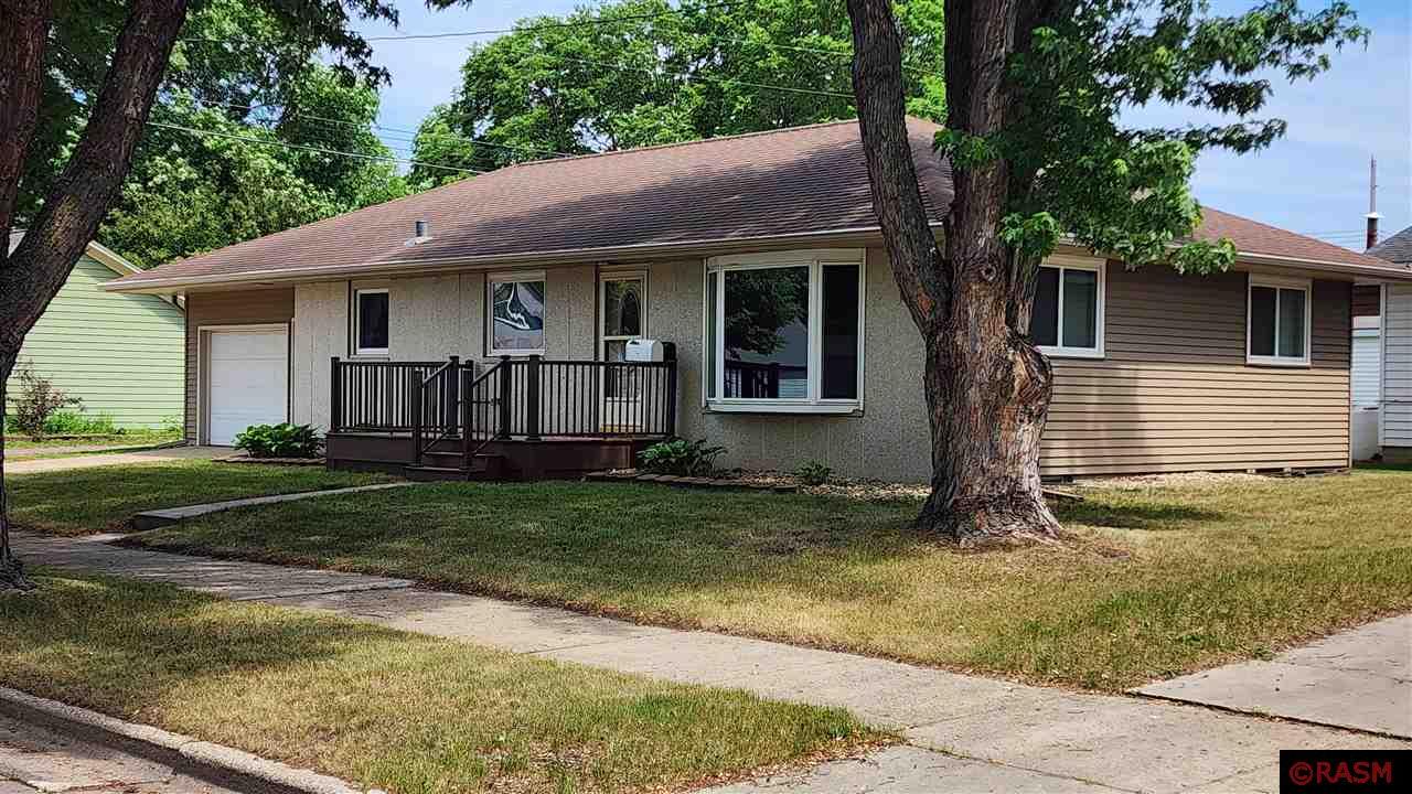 Photo 1 of 26 — 819 N 9th St., New Ulm, MN 56073