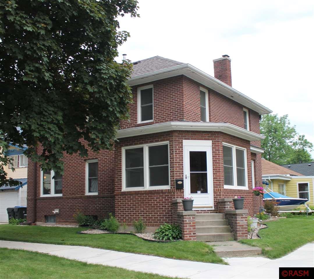 Photo 1 of 25 — 129 W Lewis Street, Mankato, MN 56001