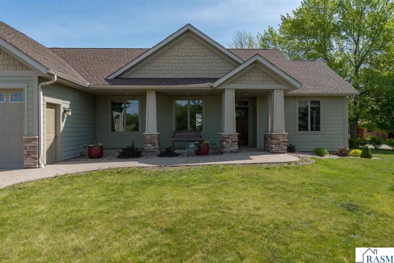 60340 Maverick Court