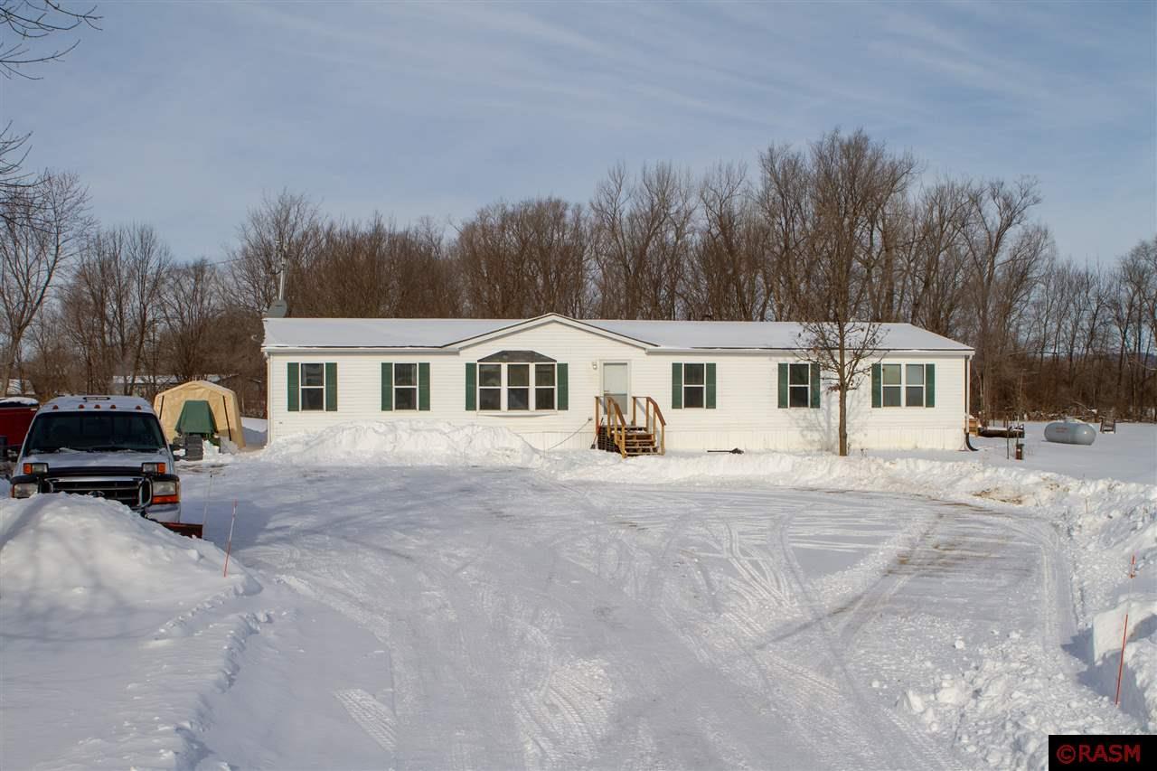 Photo 1 of 27 — 52775 223rd Lane, Lake Crystal, MN 56055