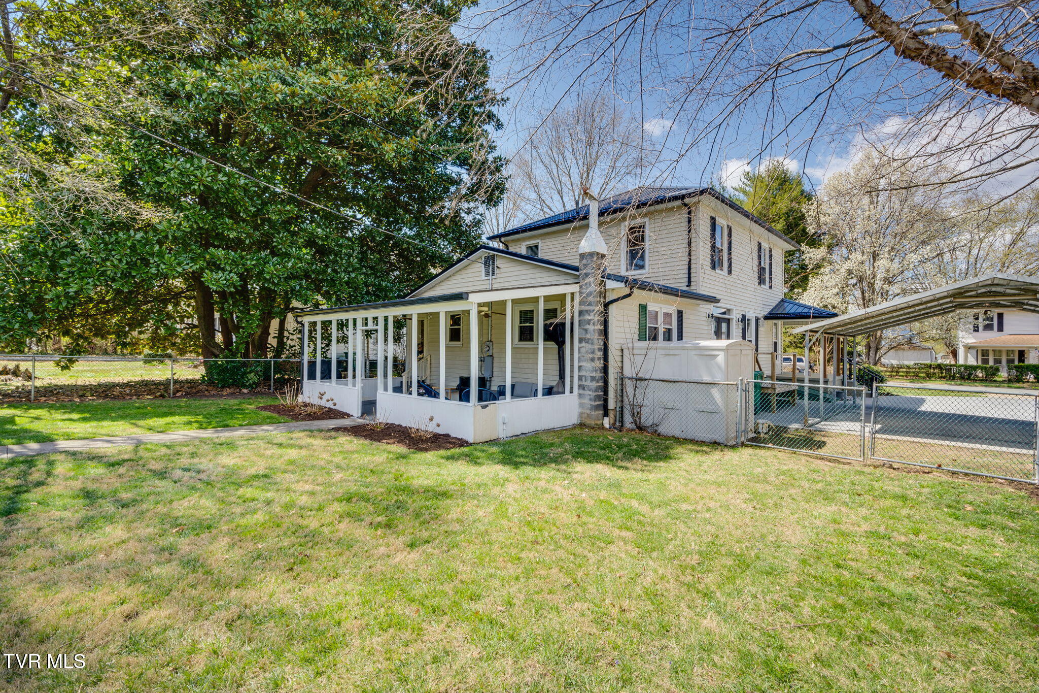 352 Clinchfield Avenue, Erwin, Tennessee image 26