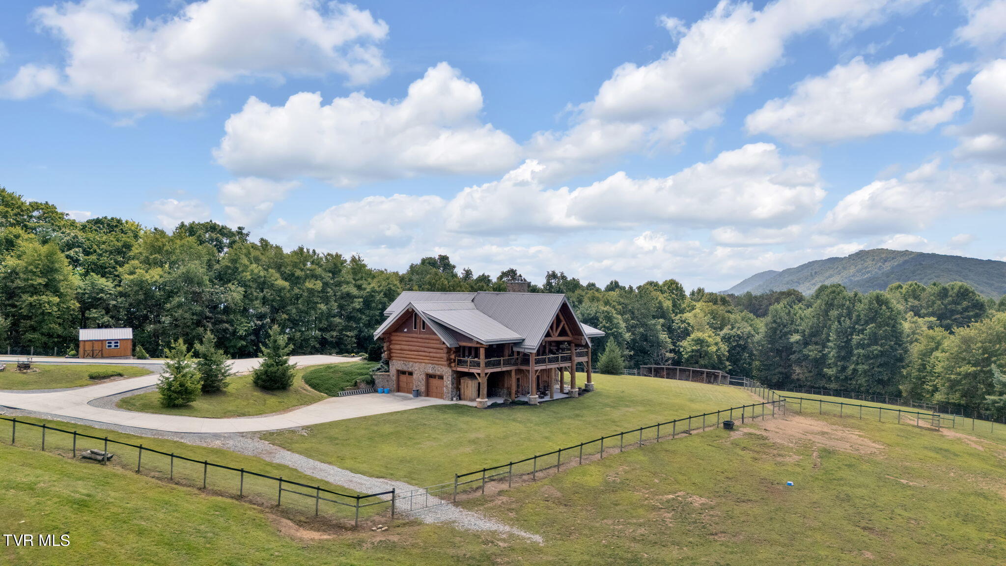 2835 Cross Mountain Road, Shady Valley, Tennessee image 5