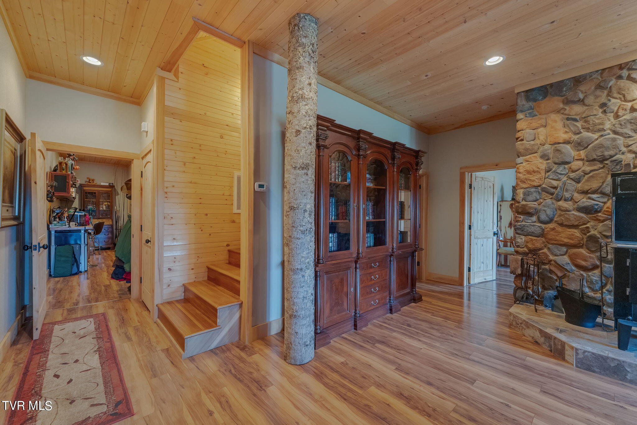 2835 Cross Mountain Road, Shady Valley, Tennessee image 27