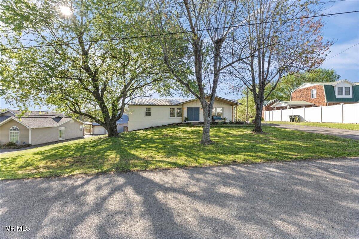 244 Holston View Drive, Rogersville, Tennessee image 32