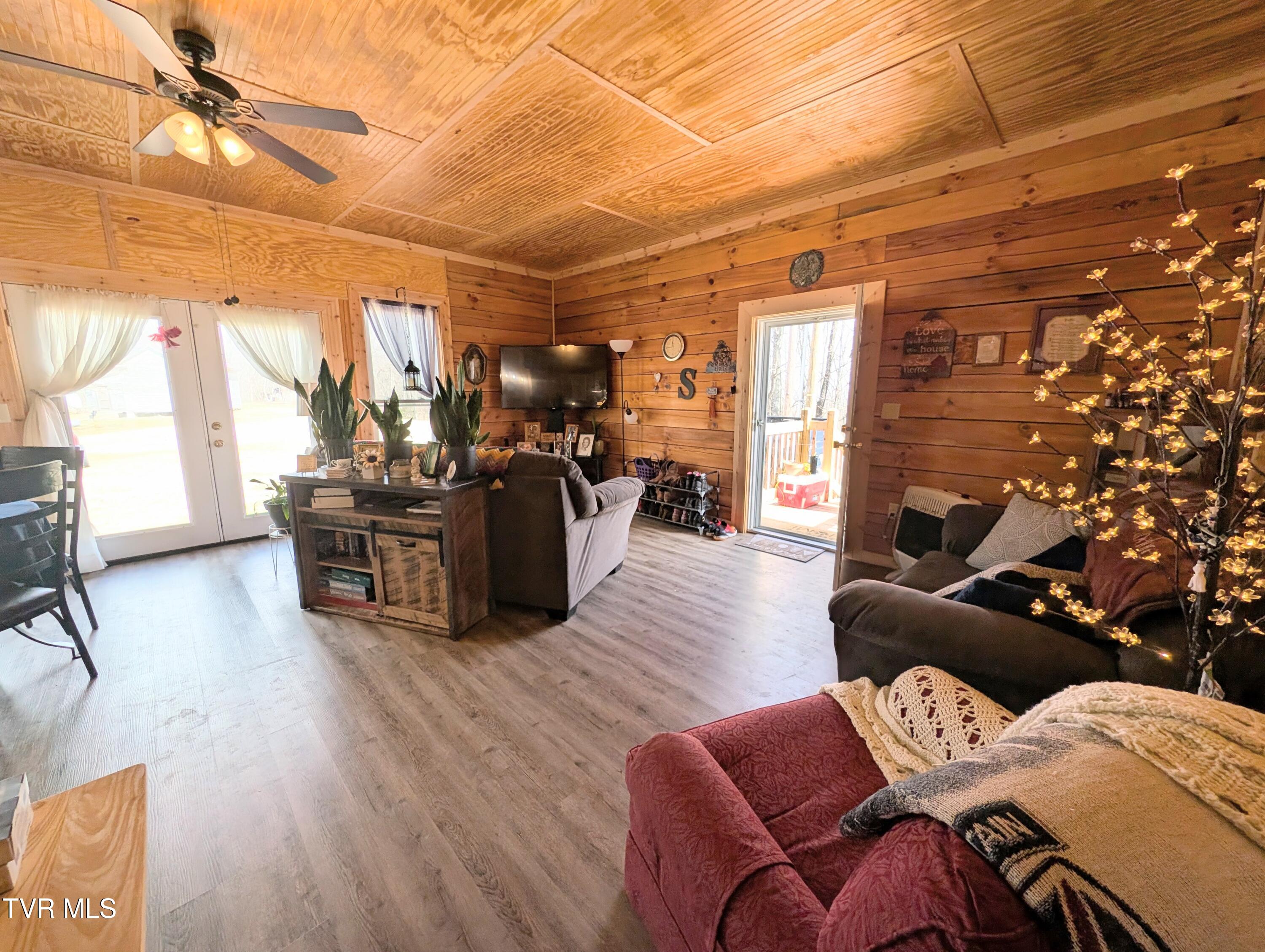 326 Flat Top Road, Coeburn, Virginia image 12