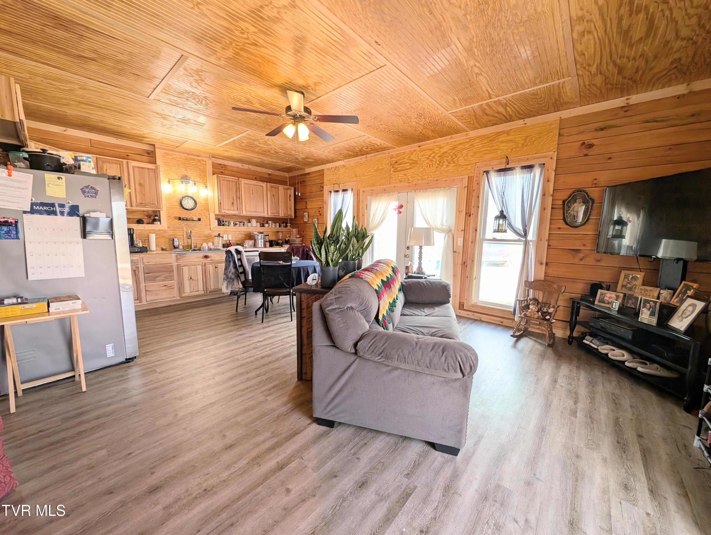 326 Flat Top Road, Coeburn, Virginia image 14