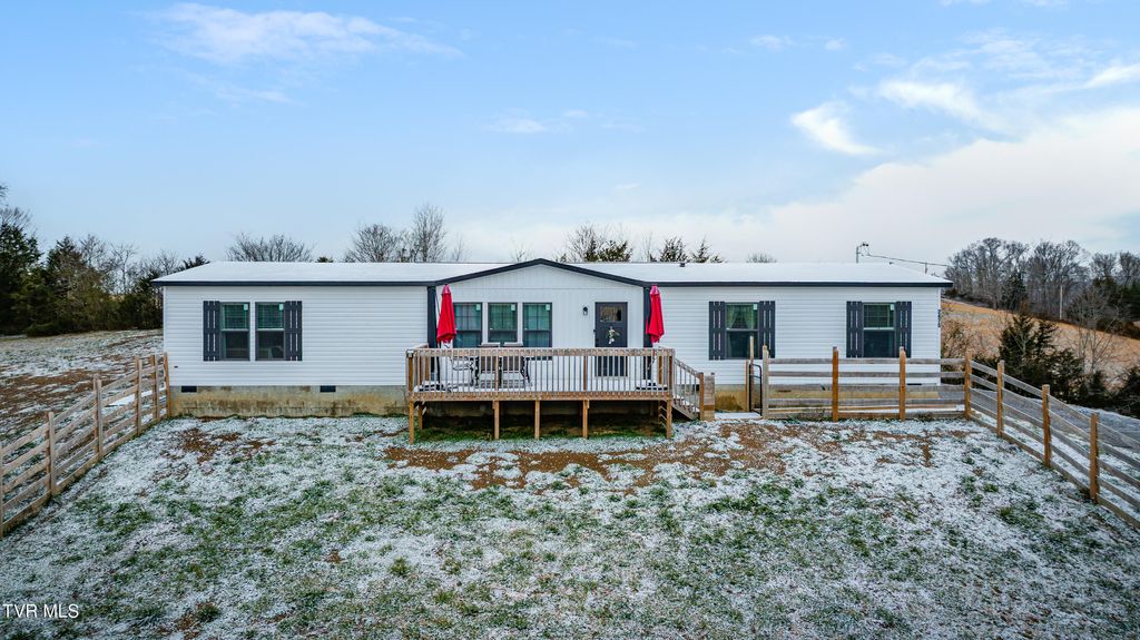 Photo of 2475 Wesley Chapel Road, Greeneville, TN 37745 (MLS # 9990640)