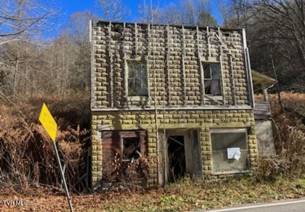 Photo of 2300 Exeter Road, Appalachia, VA 24216 (MLS # 9979554)