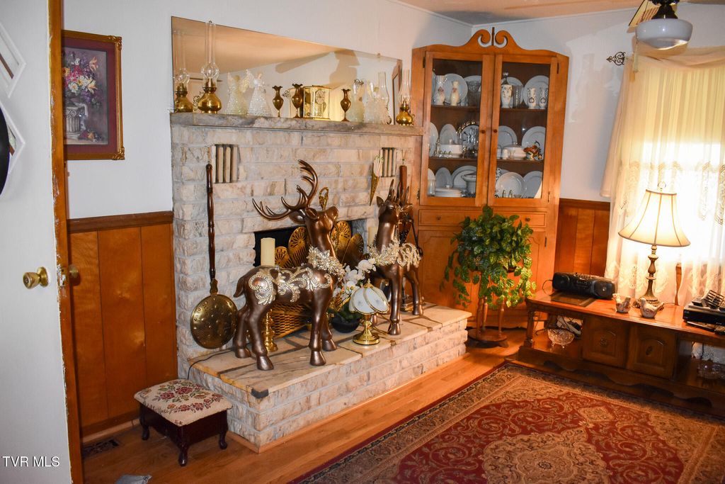 Photo of 1085 Old Stage Road, Rogersville, TN 37857 (MLS # 9982457)