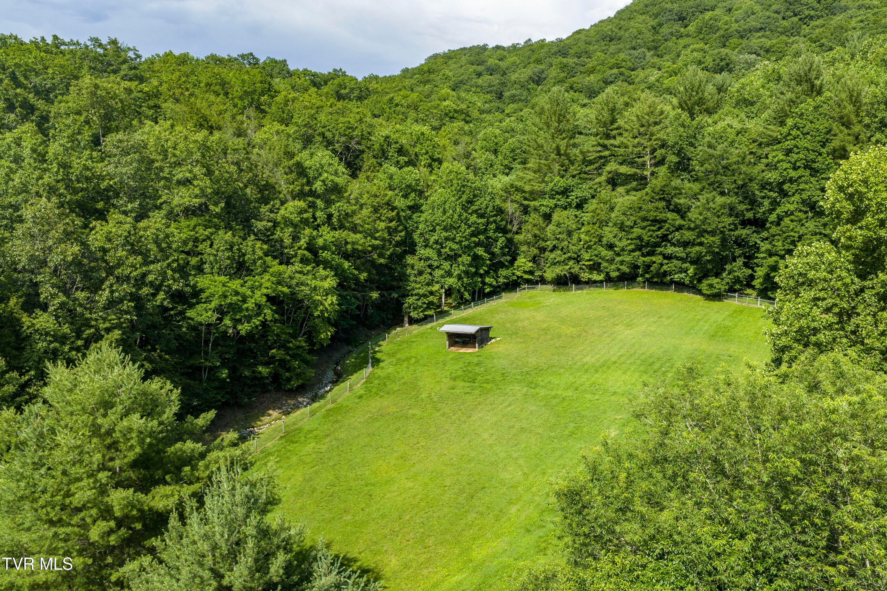 275 Heaton Creek Road